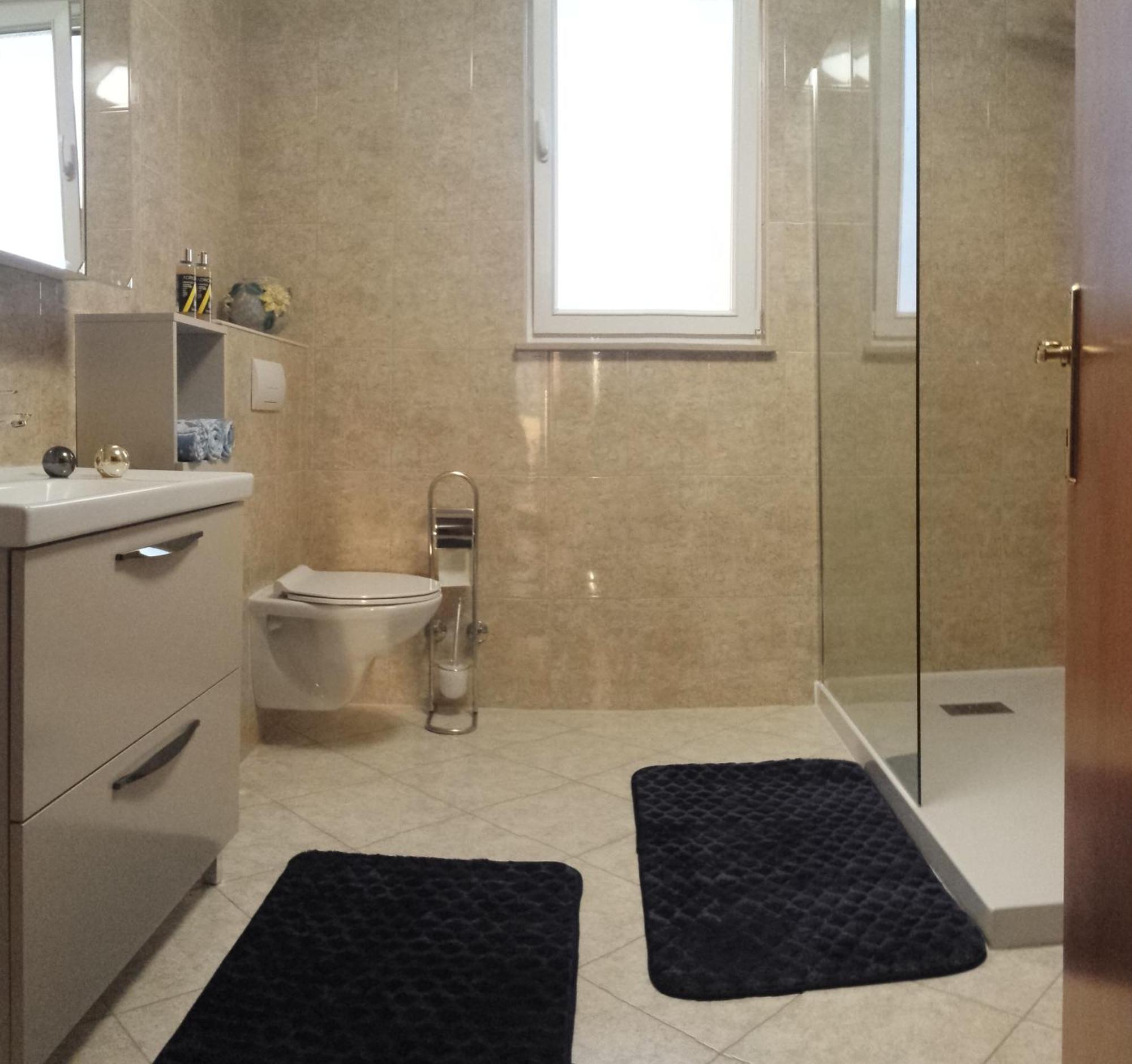 Torac Apartment Kastela Luaran gambar